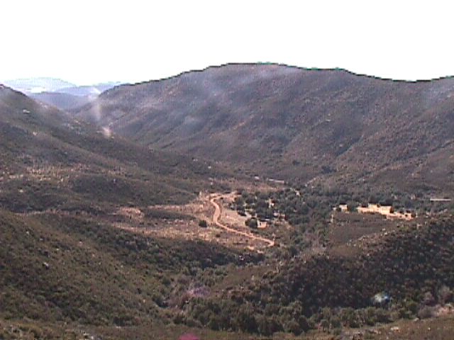 02pct054.jpg