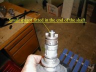 Spigot fitted to the dizzy shaft