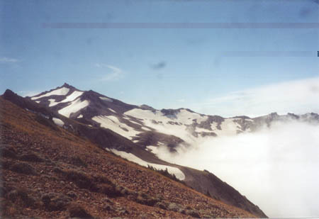 The PCT reaches the snow north of Old Snowy.
