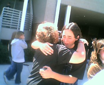 i think there gonna kiss...