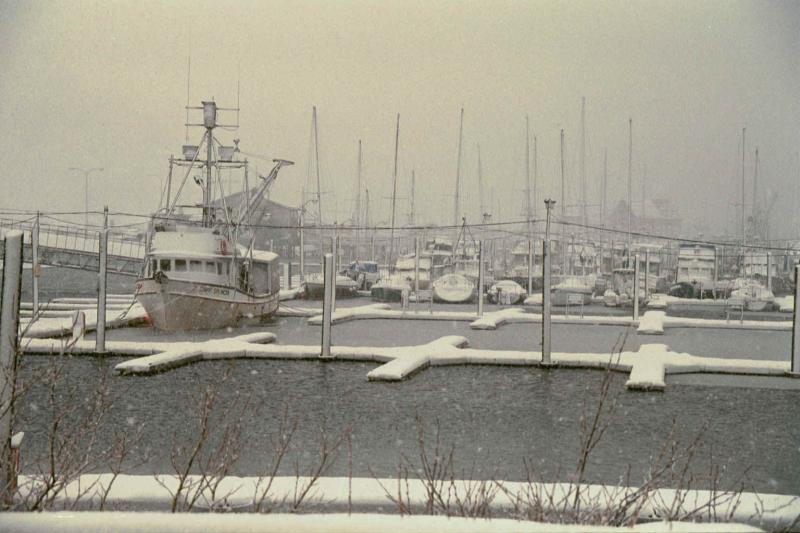 Image 2 of 27  -  61 kB