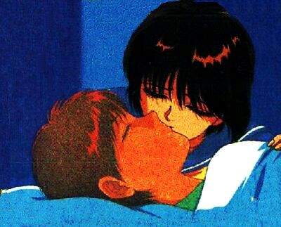 KeikoKissingYusuke