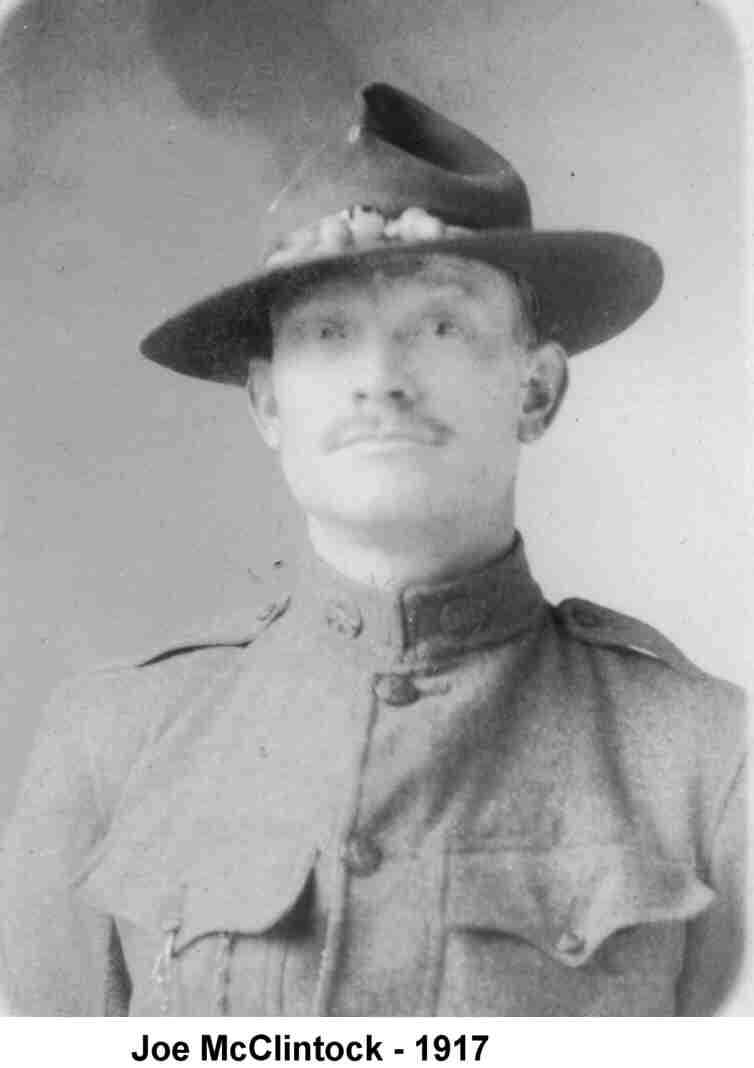 Joe in Uniform3.jpg (26307 bytes)