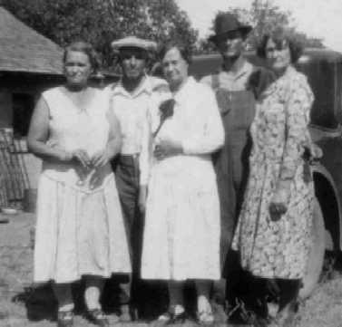 Siblings.jpg (14954 bytes)