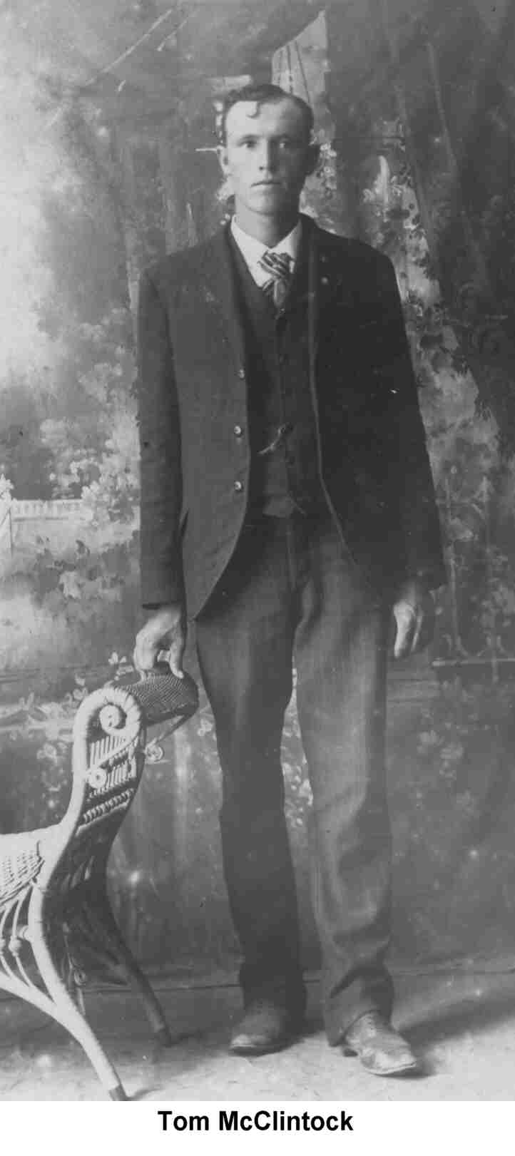 tom2.jpg (33962 bytes)