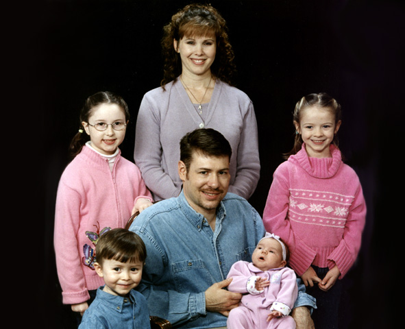 Joel Klopfenstein's Family, including Joel, Erin, Sara, Talia, and Ian