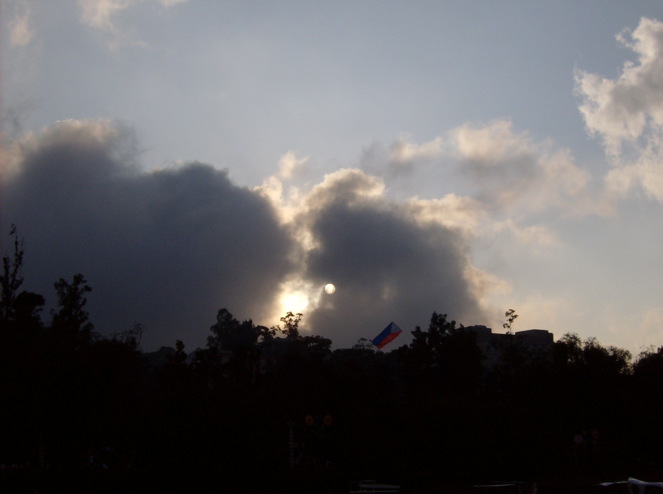Phippine flag lng pla