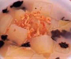White Gourd Soup With Laver