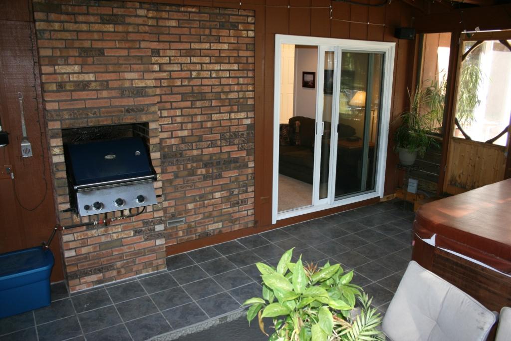 Screen Porch
