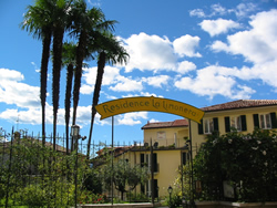 Someday, maybe after we've won the Italian Lottery, Sean and I will stay here...?
