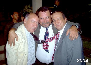 Los Tres Amigos on a new year 2004