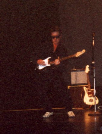 guitar players rock!!!!!!!!!! yeha!