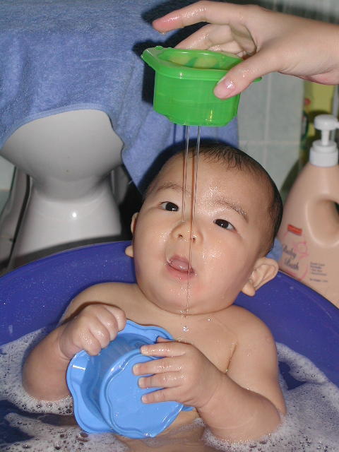 What's that? Why can't I hold it? So confusing!
