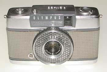OLYMPUS-PEN-EE