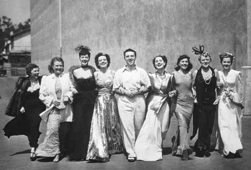 Florence Nash, Phyllis Pova, Rosalind Russell, Joan Crawford, George Cukor, Norma Shearer, Paulette Goddard, Mary Boland and Joan Fontaine