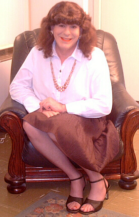 joanne005.jpg (83759 bytes)