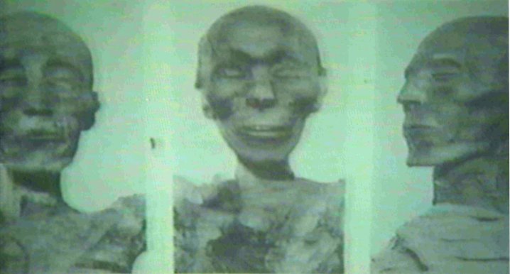 Mummies from the 18th dynasty