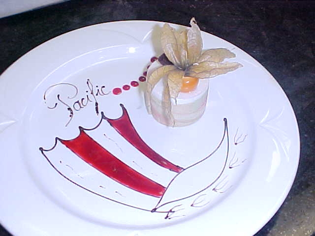 Plated dessert "Pacific"/Pacific sur assiette