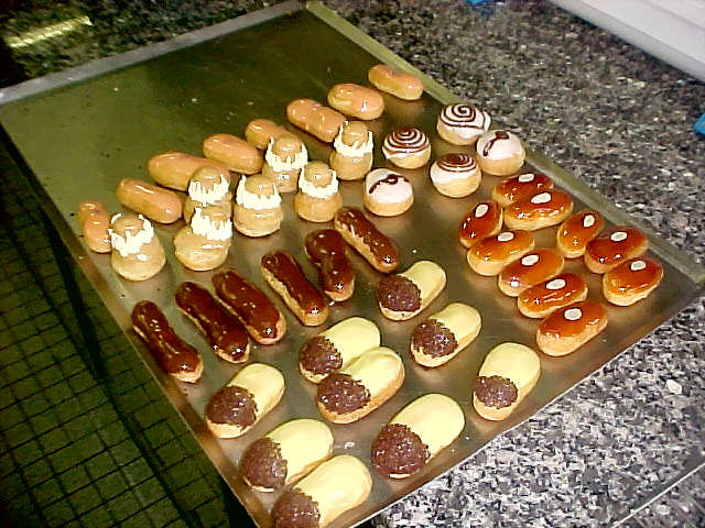 Miniature pastries/P�tisserie miniature