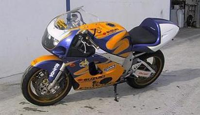 Suzuki GSXR 750