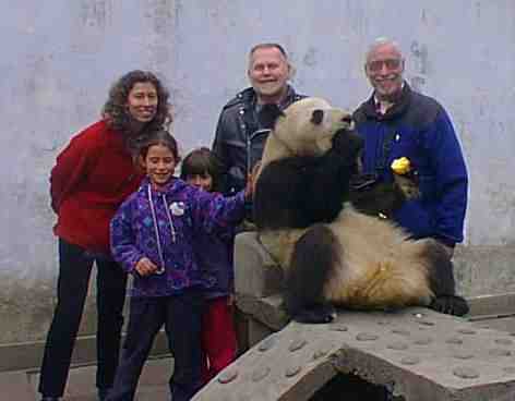 petpanda33.jpg (9882 bytes)