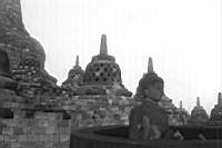 Borobodur_buddha.JPG