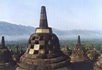 Borobodur_landscape.JPG
