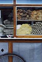 food_cart_noodles.JPG