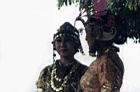 gamelan_dancers2.JPG