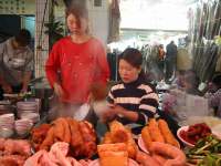02 nightmarket.JPG