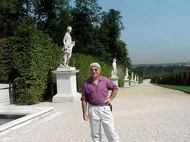 1998, Versailles France  the beautiful gardens 