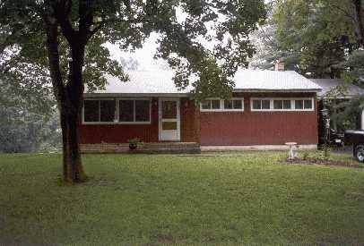 MacGhee Road, Poughkeepsie, NY (no&nbsp; street number at time I lived there)