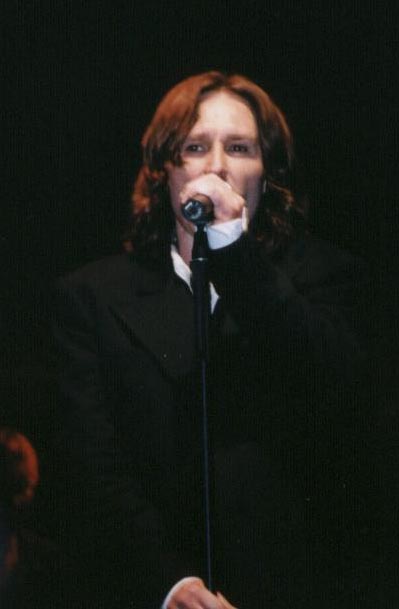 johncrissy4.jpg (25244 bytes)