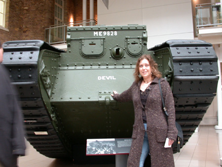 Showing the latest modelon display at the war museum...what a cool place!