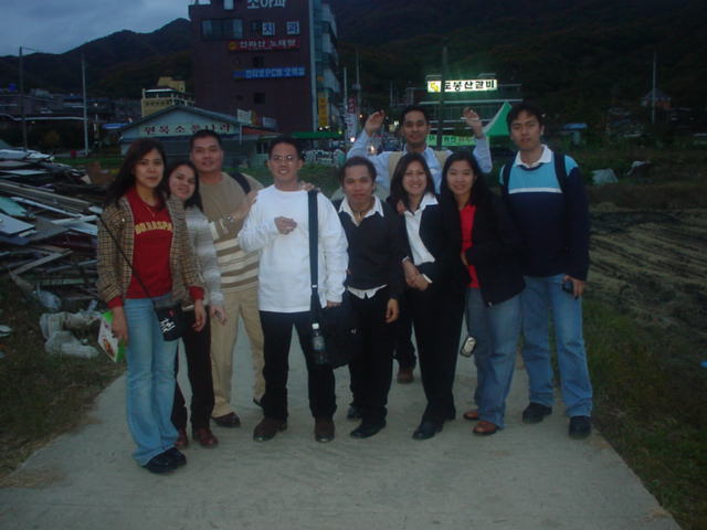 This is one afternoon at Masoc Province after attending the Masoc Volunteers Group's First Year Anniversary. October 23, 2002