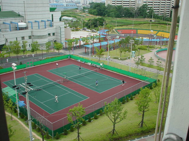Also, an Olympic Size Swimming Pool is a part of this Place which has been very helpful for having me spend my Thrice in a week Fitness Exercise.