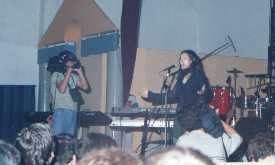 Deborah en concierto.