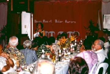 oron_class52_02.jpg (71197 bytes)