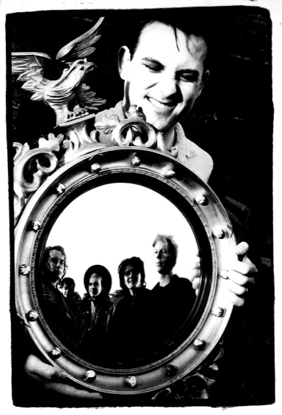 88bandmirror.jpg (82729 bytes)
