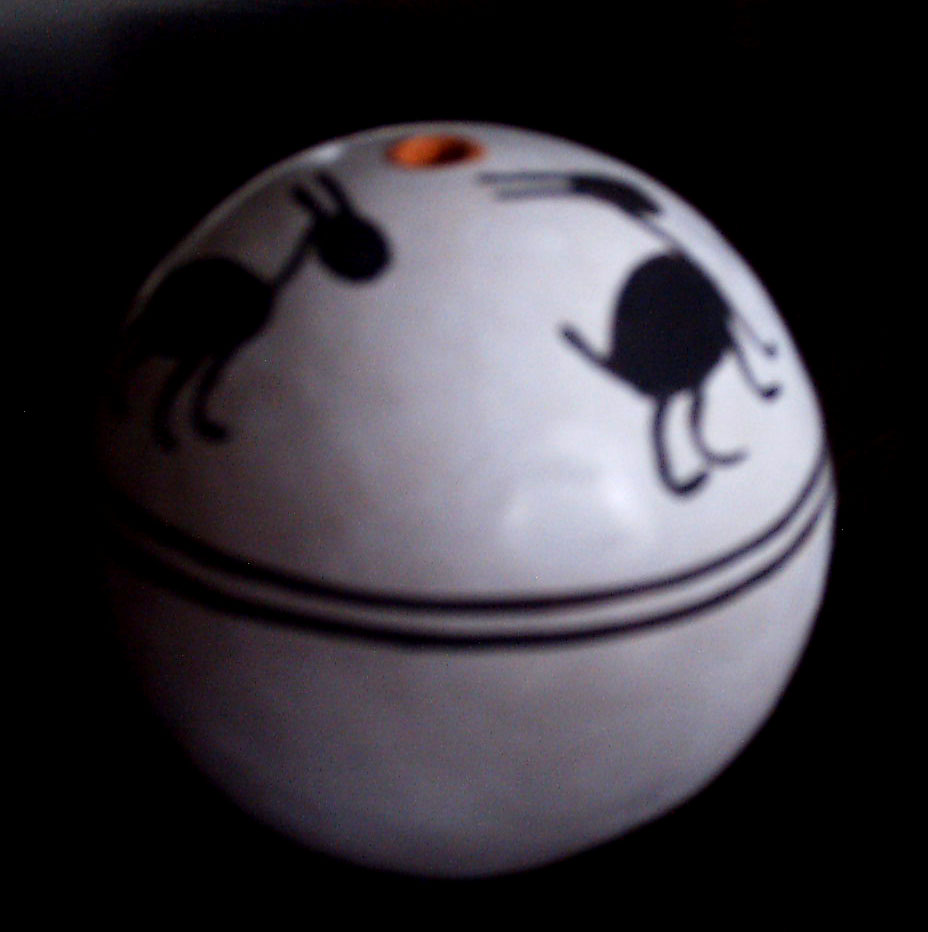 Deer Acoma Seed pot 1999