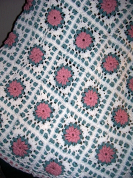 ROSEY DREAM AFGHAN