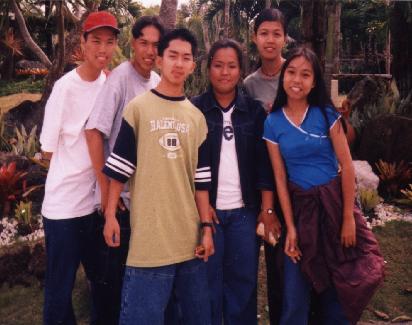 It's me(jaypee), mark, henry, nedda, jessetine & Marineth. click the picture to enlarge