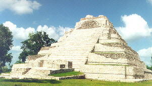 Sitio arqueol�gico de Chacchoben