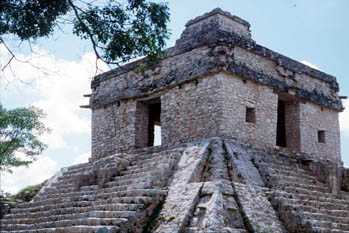 Sitio Arqueológico Dzibilchaltun