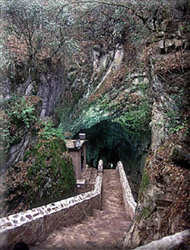 Entrance to the Grutas de los Herrera, Qro.