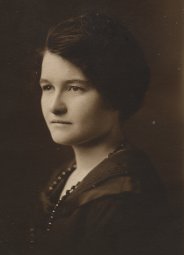 Photo of Hazel Nichols