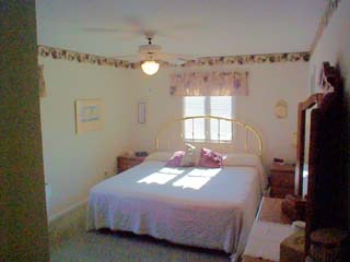 Spacious master bedroom - finally room for a king-sized bed!