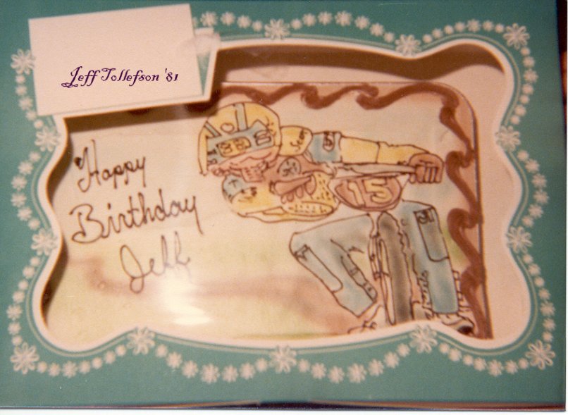 Nice cake, thanks Mom!!