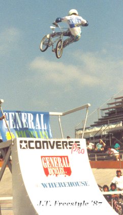 Classic Todd Anderson style, huge lookback at the '87 AFA Veledrome contest