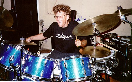 Ludwig and Zildjian's!!!! '95 performance